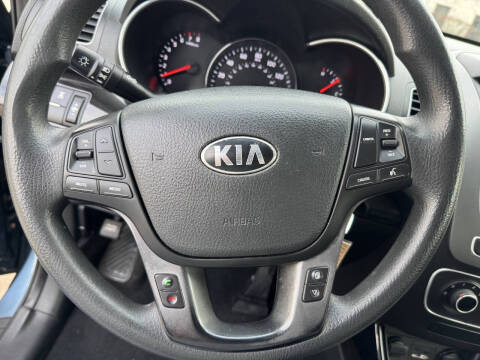 2014 Kia Sorento LX
