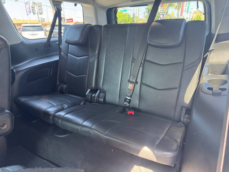 2019 Cadillac Escalade ESV Luxury