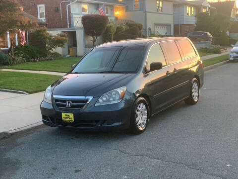 2006 Honda Odyssey for sale at Reis Motors LLC in Lawrence NY