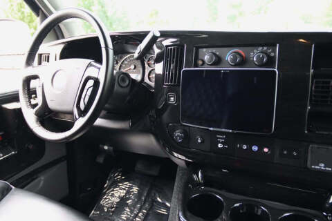 2024 Chevrolet Express 2500
