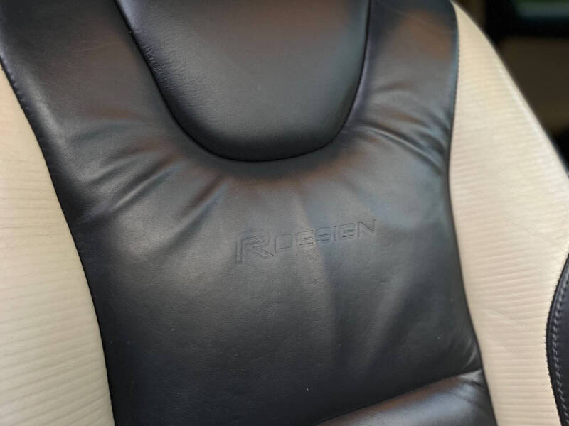 2010 Volvo XC60 T6 R-Design