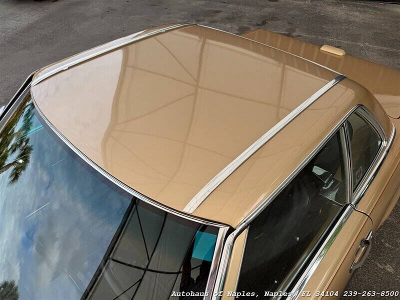 1988 Mercedes-Benz 560-Class 560 SL