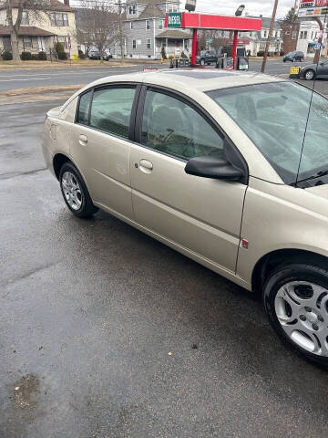2004 Saturn Ion 2