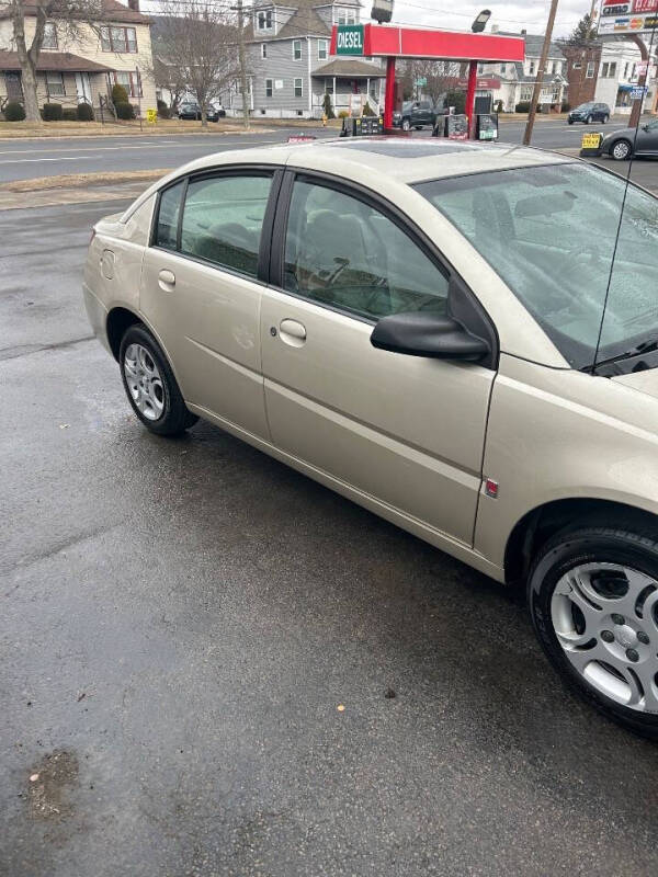 2004 Saturn Ion 2