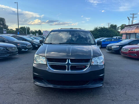 2016 Dodge Grand Caravan for sale at SANAA AUTO SALES LLC in Englewood CO