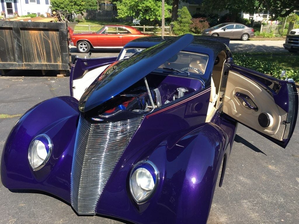 1937 Ford Coupe Hot Rod 1