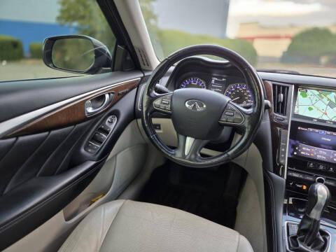2014 Infiniti Q50 Premium