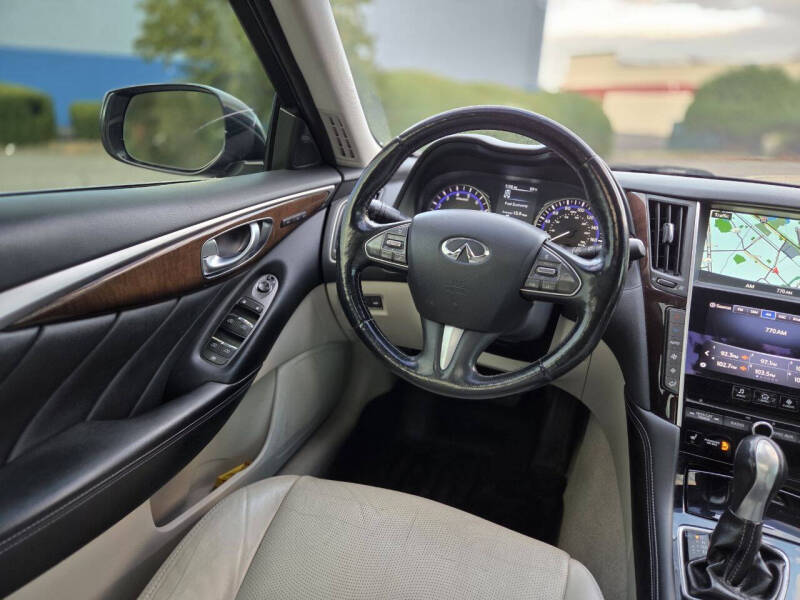 2014 Infiniti Q50 Premium