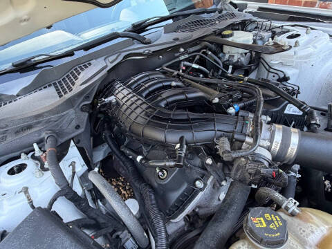 2015 Ford Mustang V6