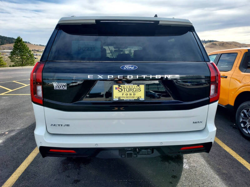 2026 Ford Expedition MAX Active