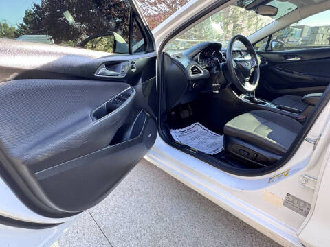 2018 Chevrolet Cruze LT Auto