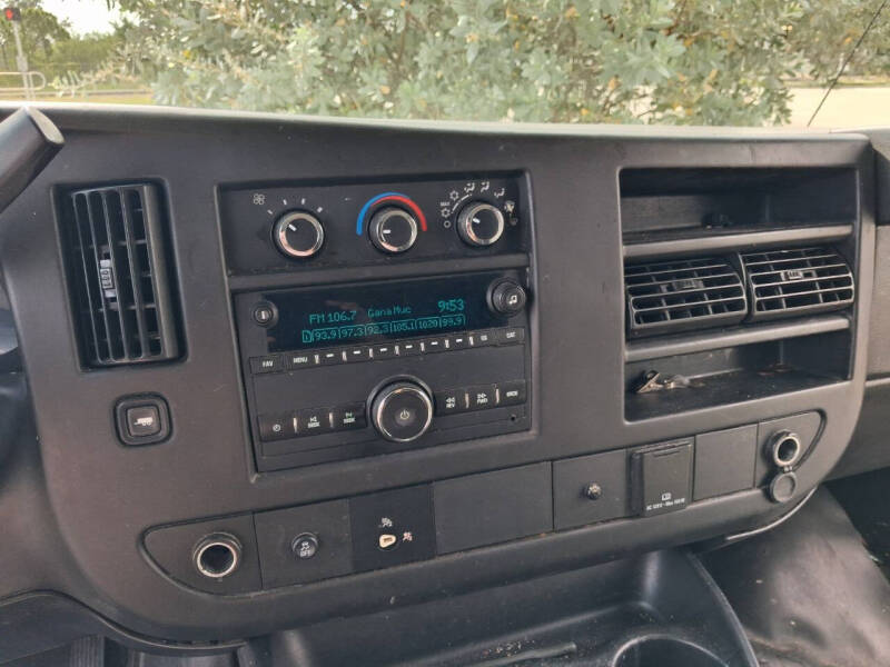 2015 GMC Savana 2500
