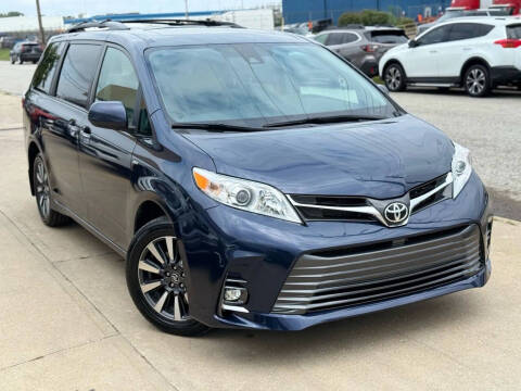 2019 Toyota Sienna XLE Premium 7-Passenger
