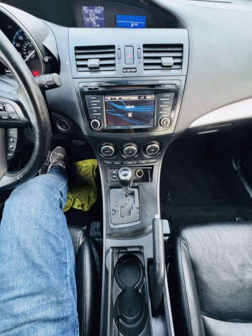 2013 Mazda MAZDA3 i Grand Touring