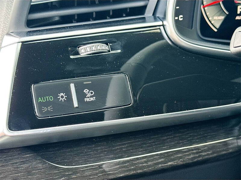 2026 Audi Q8 quattro Premium Plus 55 TFSI