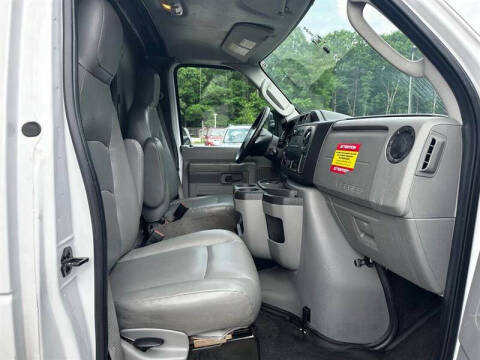 2018 Ford E-Series E-350 SD