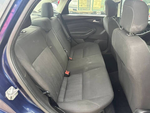 2017 Ford Focus SEL