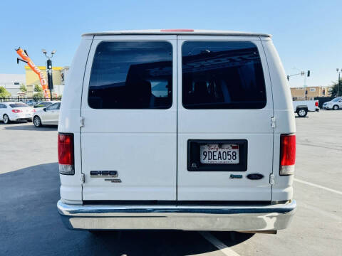 2014 Ford E-Series E-150 XLT