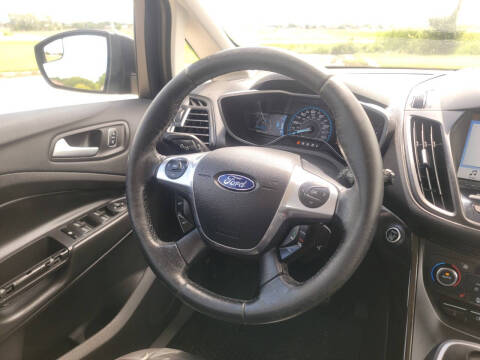 2017 Ford C-MAX Energi Titanium