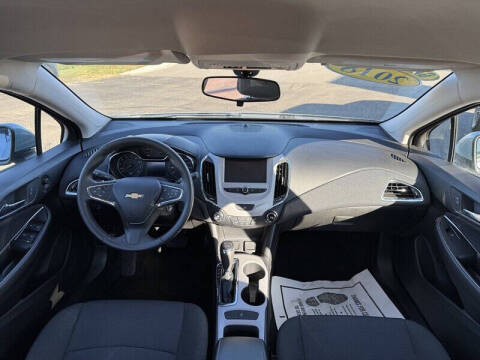 2018 Chevrolet Cruze LS Auto