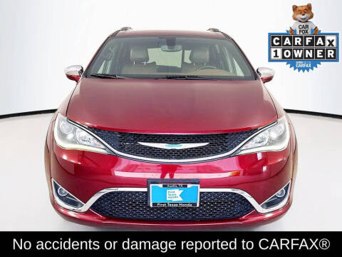 2020 Chrysler Pacifica Hybrid Limited