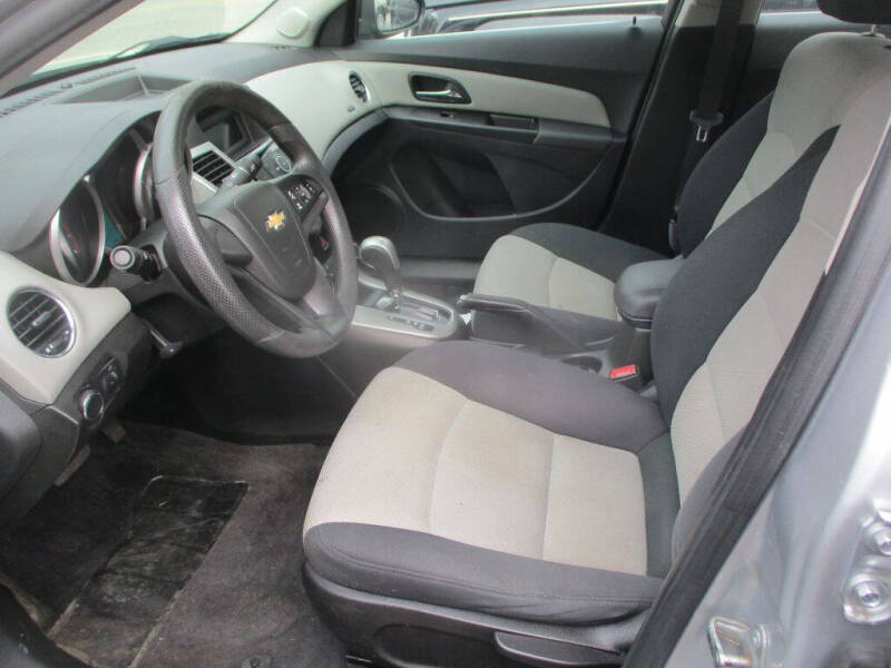 2012 Chevrolet Cruze LS