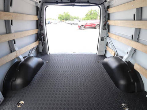 2024 GMC Savana 2500