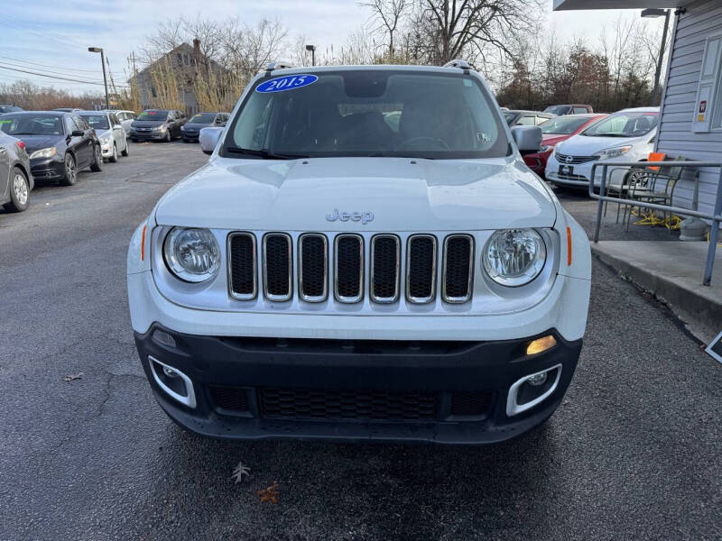 2015 Jeep Renegade Limited photo 3