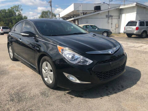 2012 Hyundai Sonata Hybrid for sale at Auto Target in O'Fallon MO