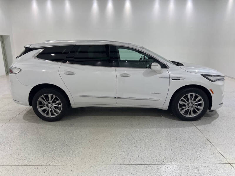 2024 Buick Enclave Avenir