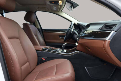 2016 BMW 5 Series 528i