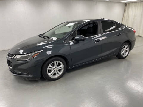2018 Chevrolet Cruze for sale at Kerns Ford Lincoln in Celina OH