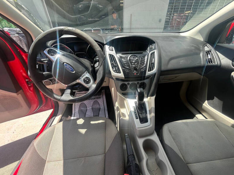 2013 Ford Focus SE