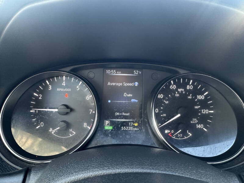 2017 Nissan Rogue SV