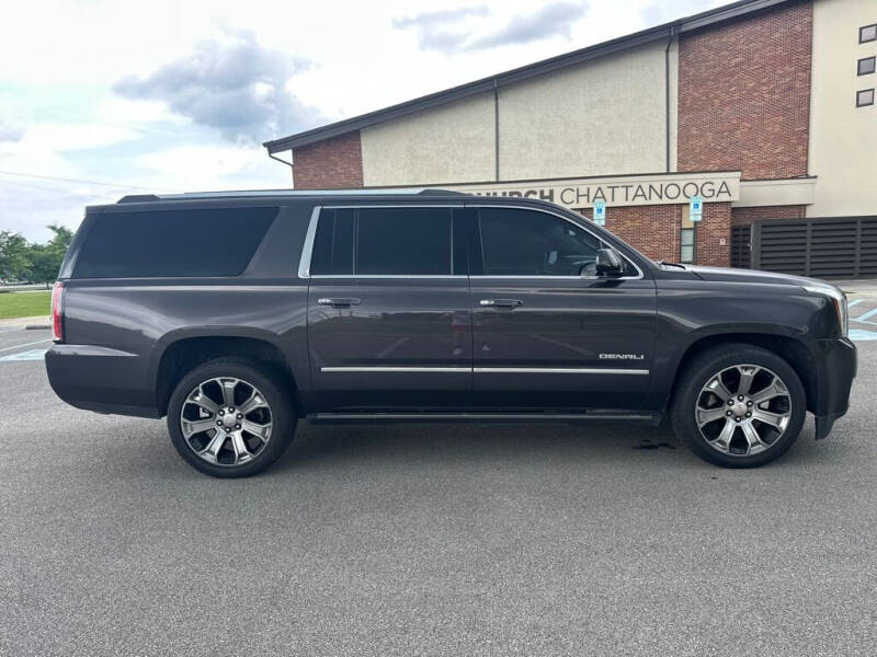 2017 GMC Yukon XL Denali