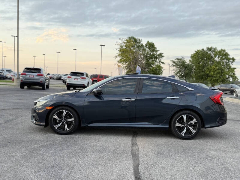 2017 Honda Civic Touring