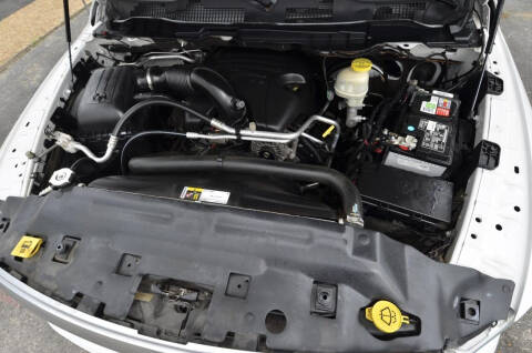 2017 RAM 1500 SLT