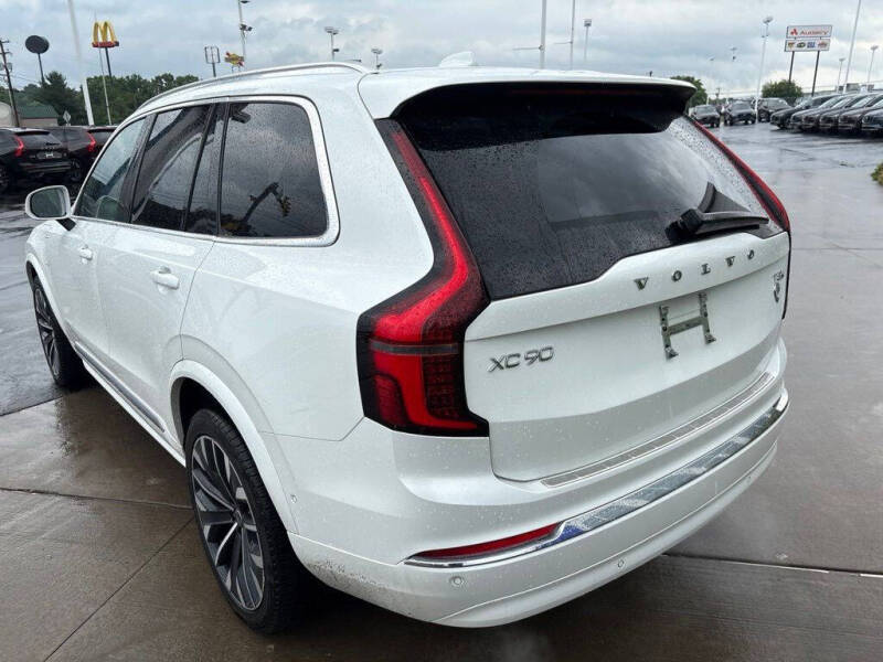 2025 Volvo XC90 T8 Plus Bright Theme 7P