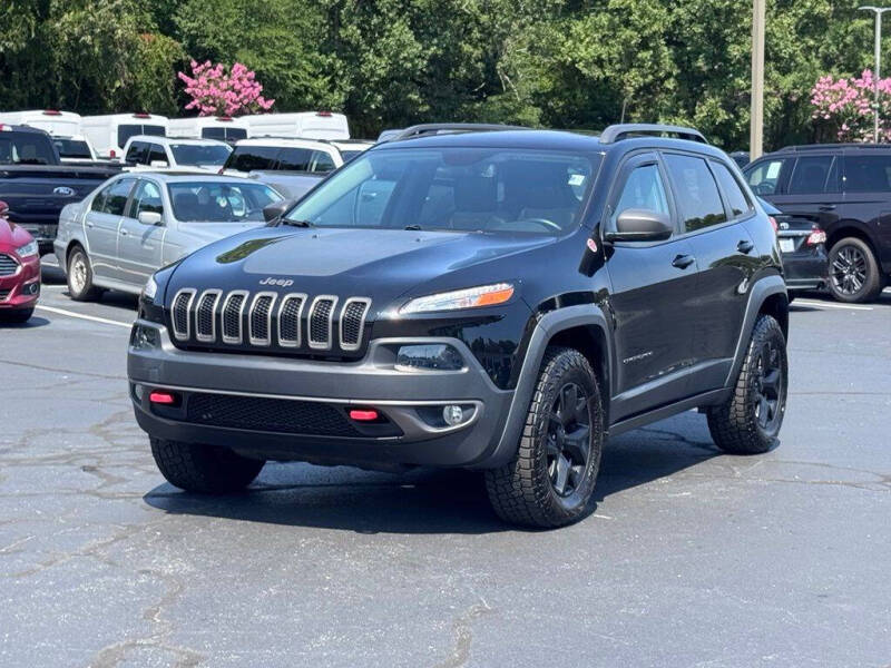 Used 2018 Jeep Cherokee Trailhawk with VIN 1C4PJMBX1JD503043 for sale in Burlington, NC