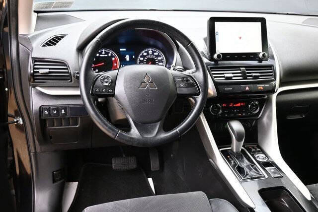 2023 Mitsubishi Eclipse Cross SE