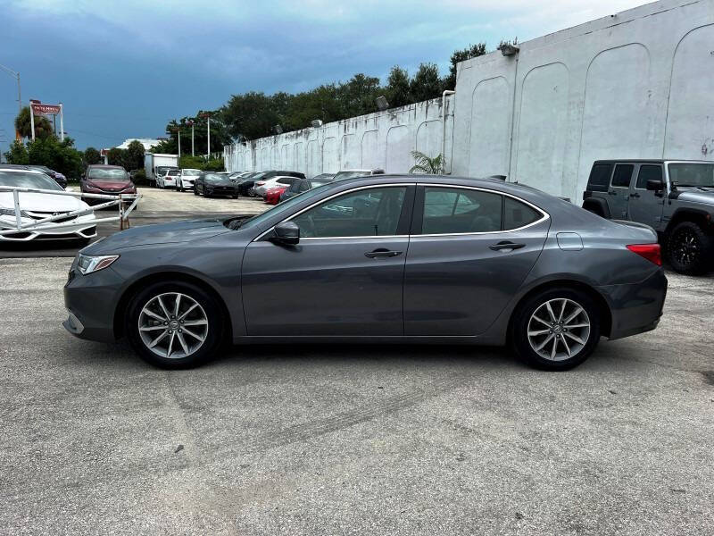 2018 Acura TLX Base photo 7