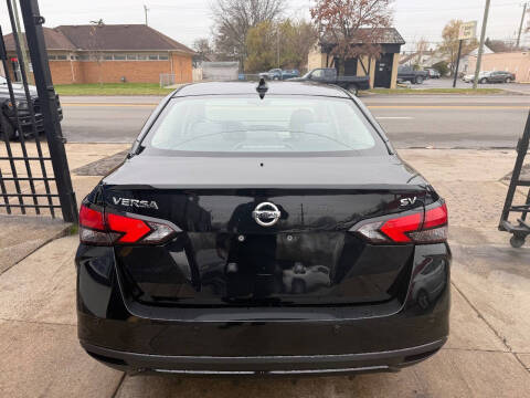 2021 Nissan Versa SV