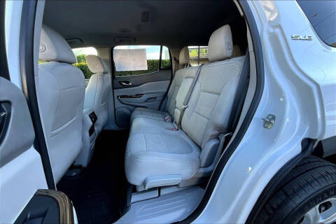 2017 GMC Acadia SLE-1