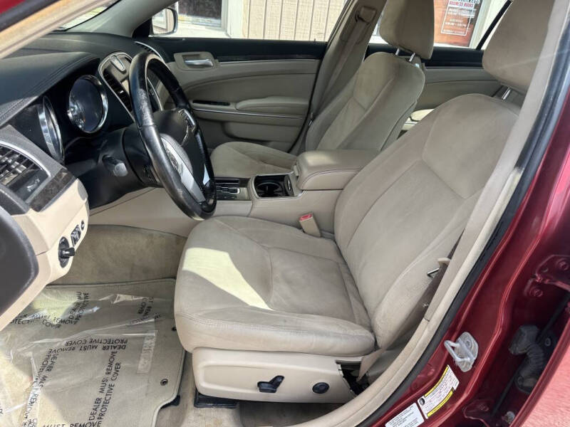 2012 Chrysler 300