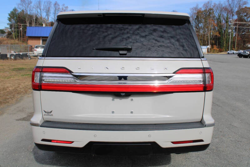 2020 Lincoln Navigator L Reserve