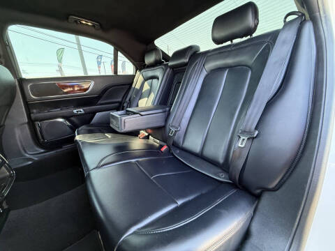 2020 Lincoln Continental Standard