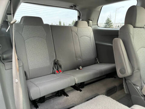 2015 GMC Acadia SLE-2