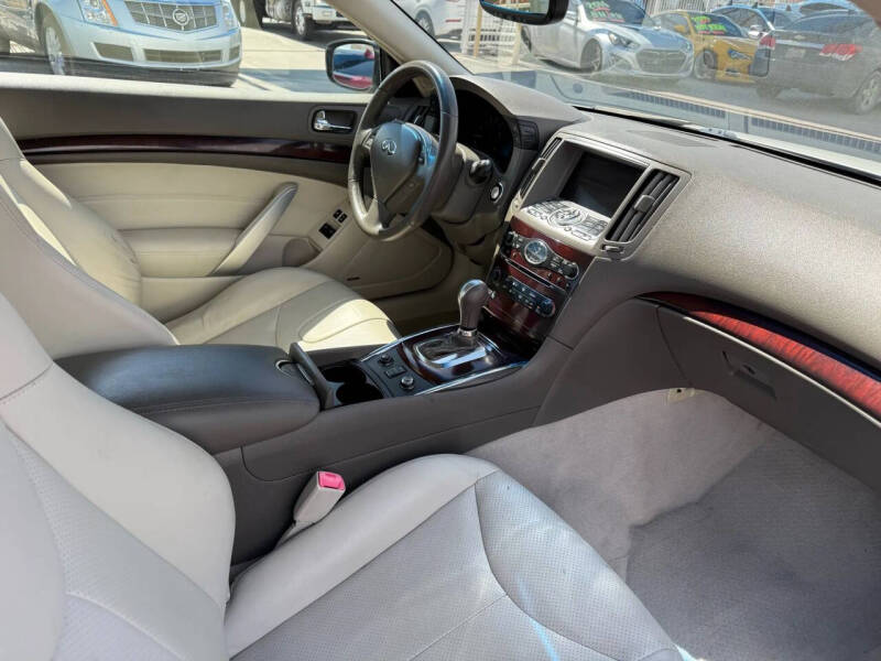 2012 Infiniti G37 Coupe x