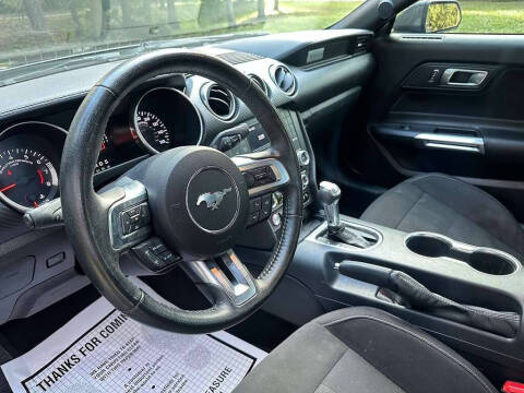 2021 Ford Mustang EcoBoost