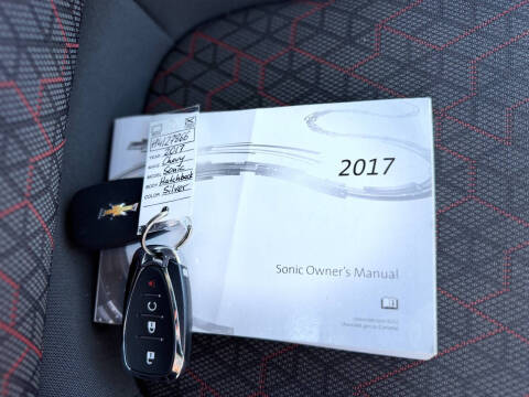2017 Chevrolet Sonic LT Auto